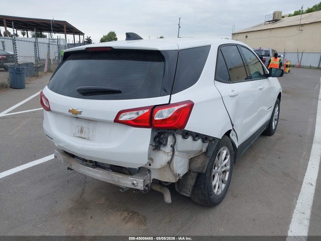 Chevrolet EQUINOX LS 2018 2GNAXHEV7J6142655 Image 4