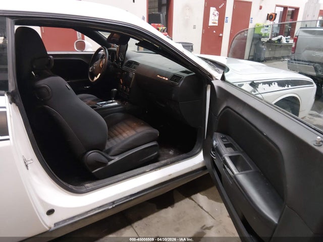 2C3CDYAG2EH253453 Dodge Challenger Sxt