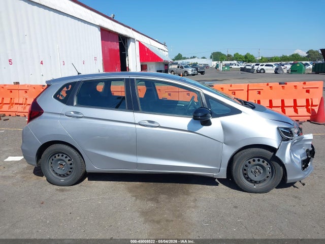 Honda FIT LX 2018 3HGGK5H47JM729237 Image 13