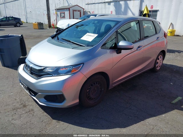 Honda FIT LX 2018 3HGGK5H47JM729237 Image 2
