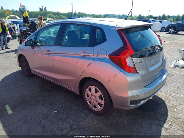 Honda FIT LX 2018 3HGGK5H47JM729237 Image 3