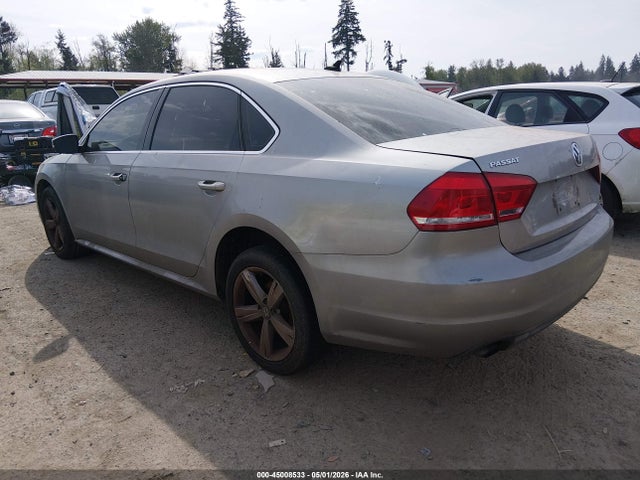 1VWAT7A38EC064836 Volkswagen Passat 1.8t Wolfsburg Edition