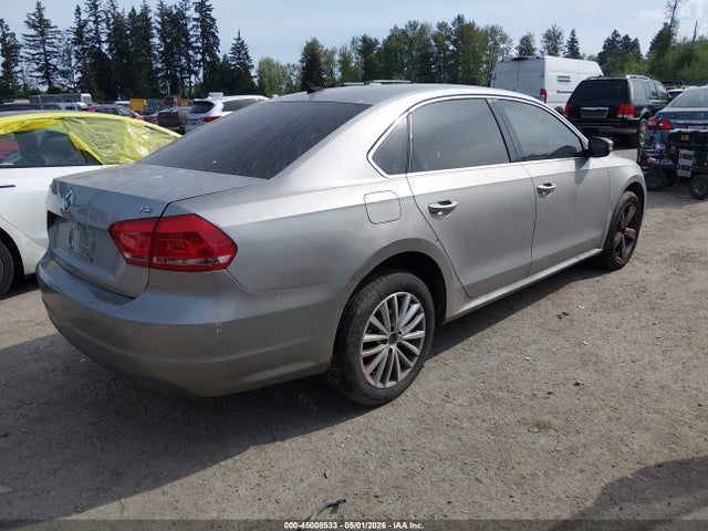 1VWAT7A38EC064836 Volkswagen Passat 1.8t Wolfsburg Edition
