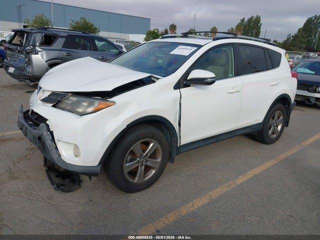 JTMRFREV8FD154861 Toyota Rav4 Xle