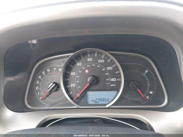 JTMRFREV8FD154861 Toyota Rav4 Xle