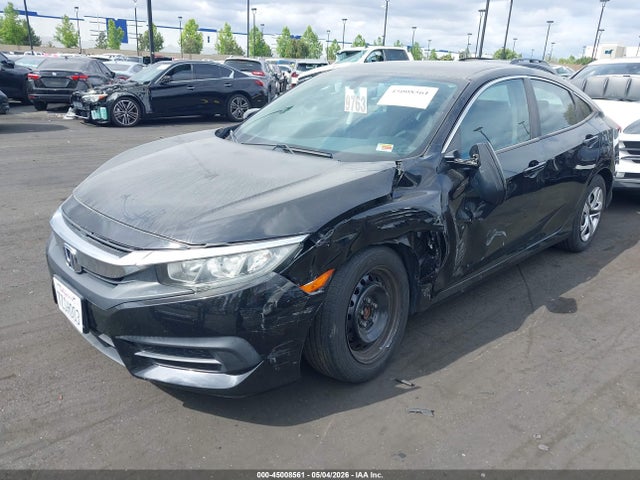 45008561 :رقم المزاد ، 2HGFC2F55HH561982 vin ، 2017 Honda Civic Lx مزاد بيع