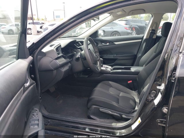 45008561 :رقم المزاد ، 2HGFC2F55HH561982 vin ، 2017 Honda Civic Lx مزاد بيع