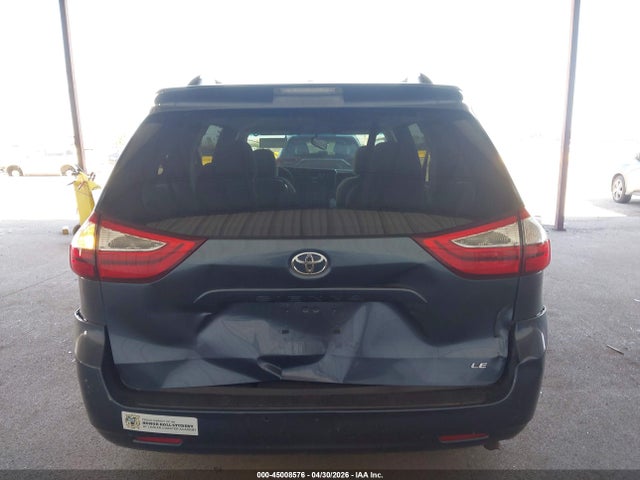 Toyota Sienna Le 8 Passenger 2017 5TDKZ3DC7HS882183 Image 6