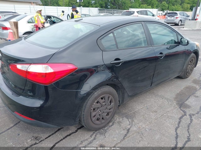 Aukcja sprzedaży 2015 Kia Forte Lx, vin: KNAFX4A6XF5323822, numer aukcji: 45008584
