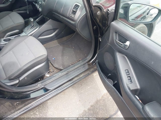Aukcja sprzedaży 2015 Kia Forte Lx, vin: KNAFX4A6XF5323822, numer aukcji: 45008584