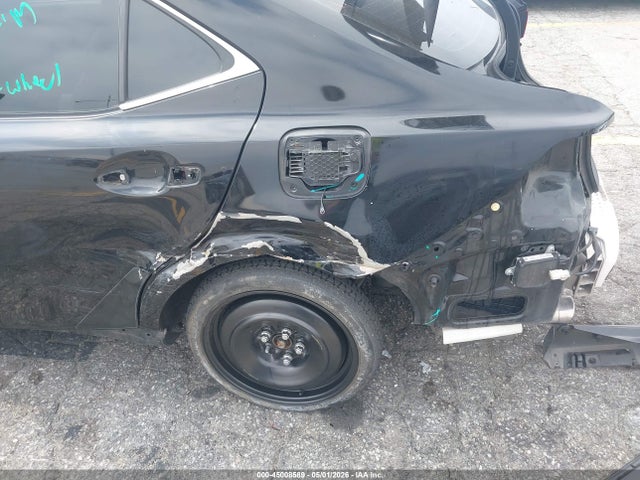 JTHBA1D27G5029644 Lexus IS 200T