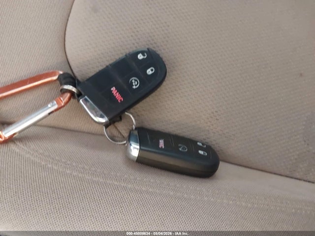 45008634 :رقم المزاد ، ZACCJBBTXFPB29492 vin ، 2015 Jeep Renegade Latitude مزاد بيع