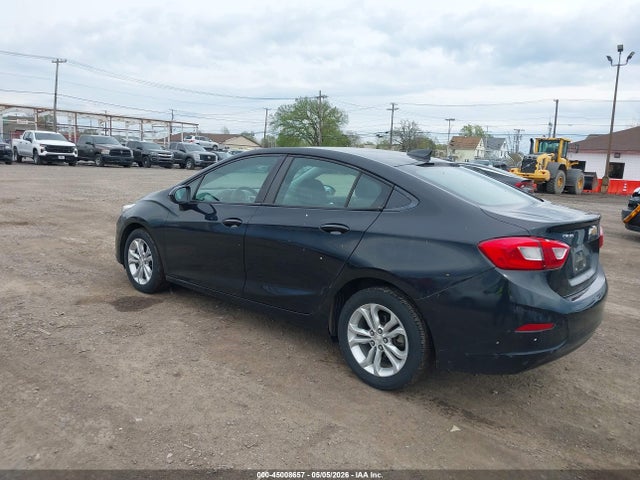 45008657 :رقم المزاد ، 1G1BC5SM4K7132260 vin ، 2019 Chevrolet Cruze Ls مزاد بيع