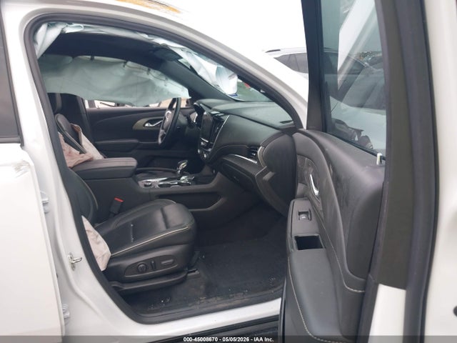 Auction sale of the 2023 Chevrolet Traverse Awd Premier, vin: 1GNEVKKW4PJ295099, lot number: 45008670