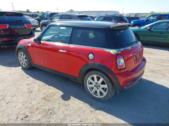 Продаж на аукціоні авто 2012 Mini Cooper S, vin: WMWSV3C57CTY17632, номер лоту: 45008699