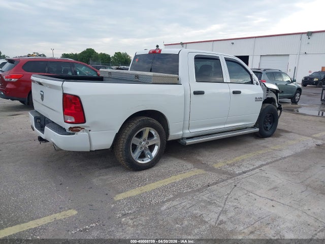 45008709 :رقم المزاد ، 1C6RR6KT9FS567657 vin ، 2015 Ram 1500 Express مزاد بيع