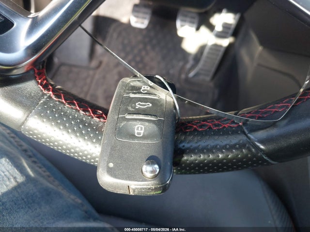 Продаж на аукціоні авто 2015 Volkswagen Jetta 2.0t Gli Se, vin: 3VW5T7AJ1FM343710, номер лоту: 45008717
