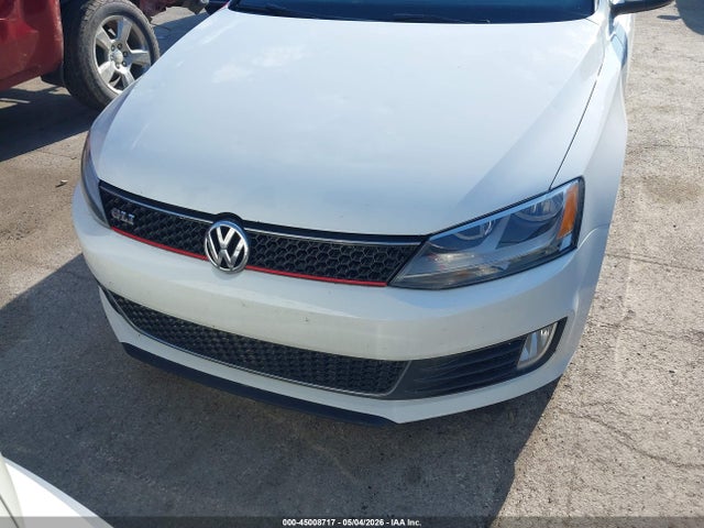 Продаж на аукціоні авто 2015 Volkswagen Jetta 2.0t Gli Se, vin: 3VW5T7AJ1FM343710, номер лоту: 45008717