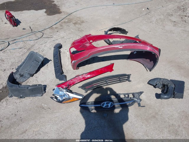 Продажа на аукционе авто 2015 Hyundai Accent Gs, vin: KMHCT5AE3FU219608, номер лота: 45008797