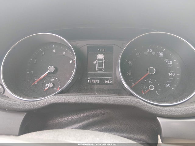 1VWAT7A35GC067471 Volkswagen Passat 1.8t R-line