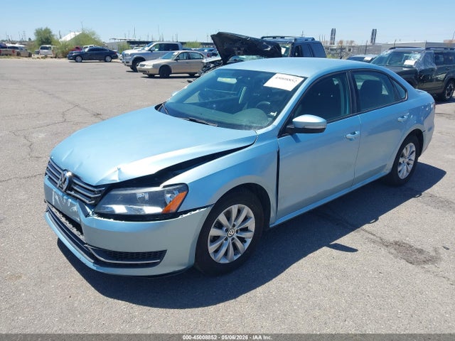 45008852 :رقم المزاد ، 1VWAP7A38DC048624 vin ، 2013 Volkswagen Passat S مزاد بيع