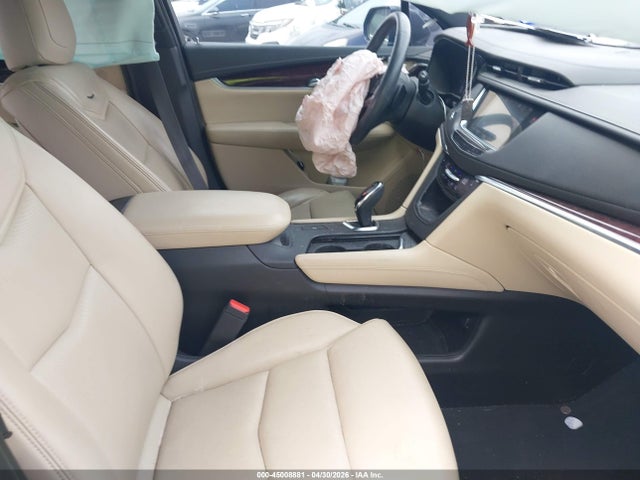 2017 Cadillac Xt5 Luxury მანქანა იყიდება აუქციონზე, vin: 1GYKNBRS3HZ215058, აუქციონის ნომერი: 45008881