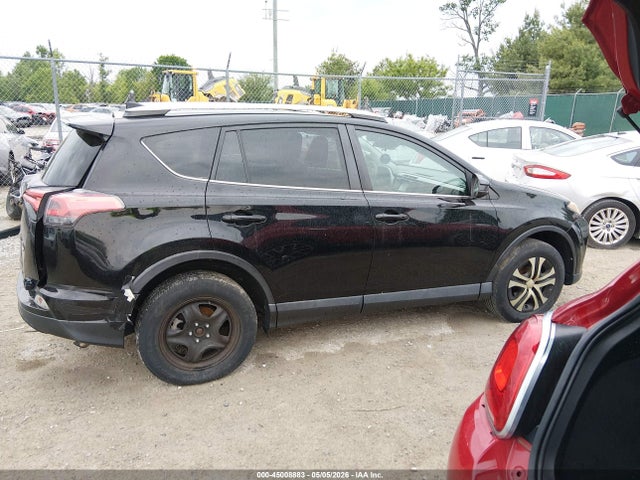 45008883 :رقم المزاد ، 2T3BFREV8HW625107 vin ، 2017 Toyota Rav4 Le مزاد بيع