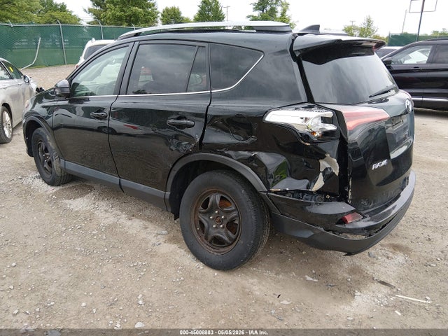 45008883 :رقم المزاد ، 2T3BFREV8HW625107 vin ، 2017 Toyota Rav4 Le مزاد بيع