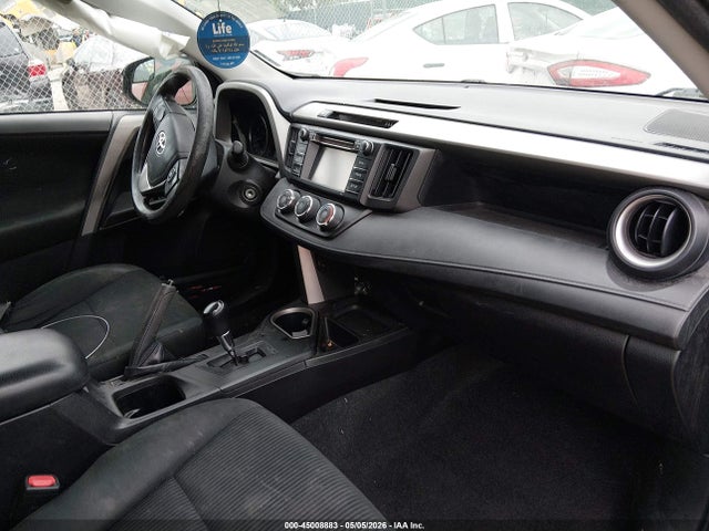 45008883 :رقم المزاد ، 2T3BFREV8HW625107 vin ، 2017 Toyota Rav4 Le مزاد بيع