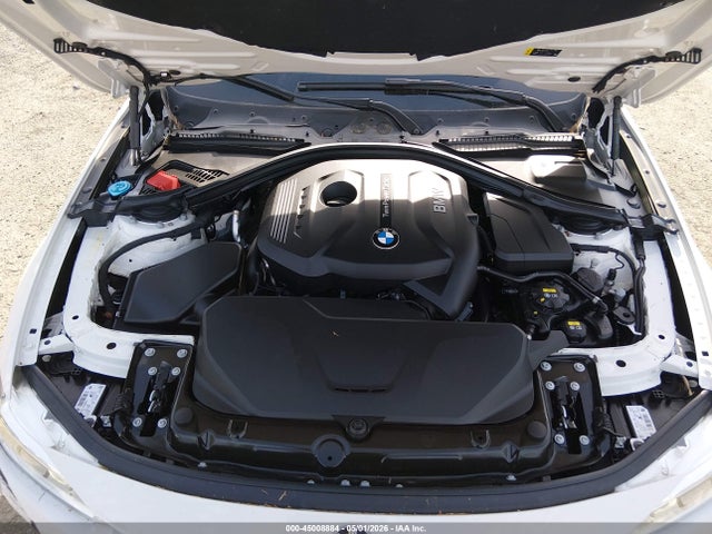 45008884 :رقم المزاد ، WBA8B9G58JNU58261 vin ، 2018 Bmw 330i مزاد بيع