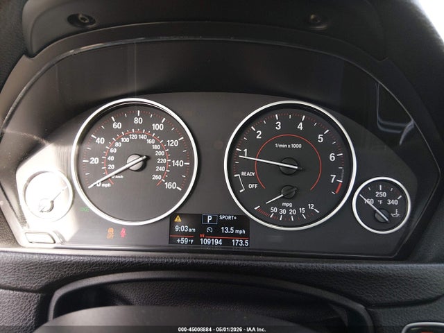 45008884 :رقم المزاد ، WBA8B9G58JNU58261 vin ، 2018 Bmw 330i مزاد بيع