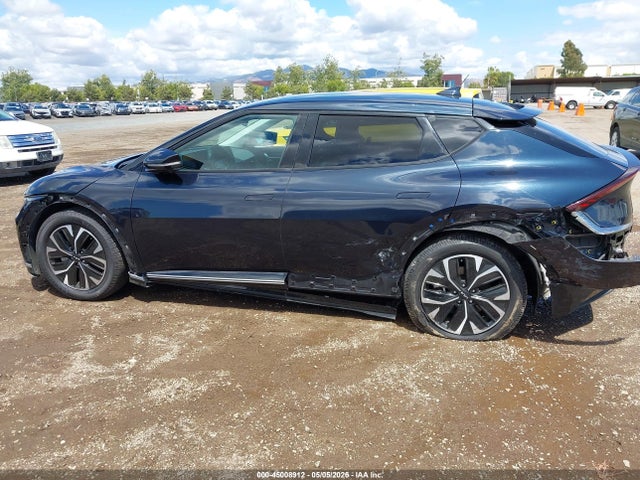 45008912 :رقم المزاد ، KNDC3DLC6N5034892 vin ، 2022 Kia Ev6 Wind مزاد بيع