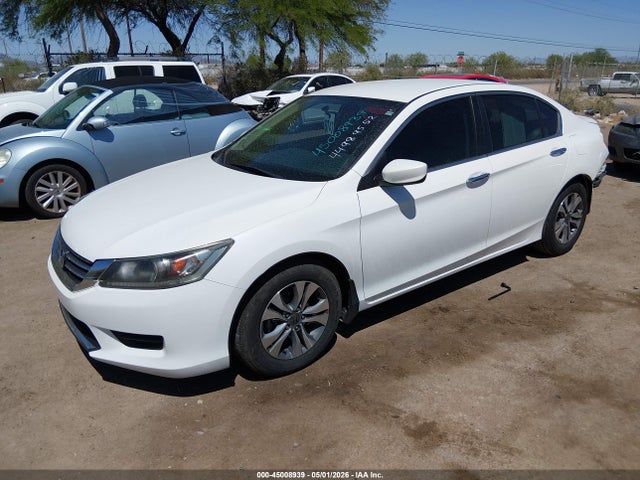 45008939 :رقم المزاد ، 1HGCR2F38FA160700 vin ، 2015 Honda Accord Lx مزاد بيع