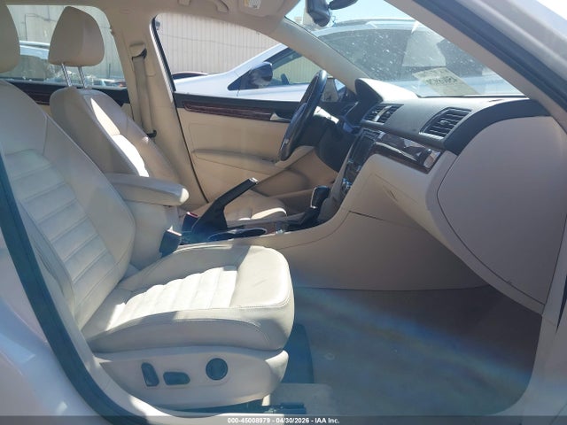 Продаж на аукціоні авто 2013 Volkswagen Passat 2.0l Tdi Sel Premium, vin: 1VWCN7A38DC031059, номер лоту: 45008979