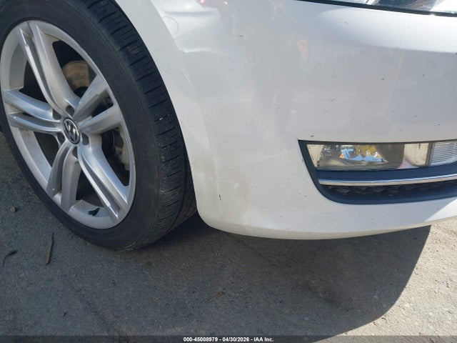 Продаж на аукціоні авто 2013 Volkswagen Passat 2.0l Tdi Sel Premium, vin: 1VWCN7A38DC031059, номер лоту: 45008979