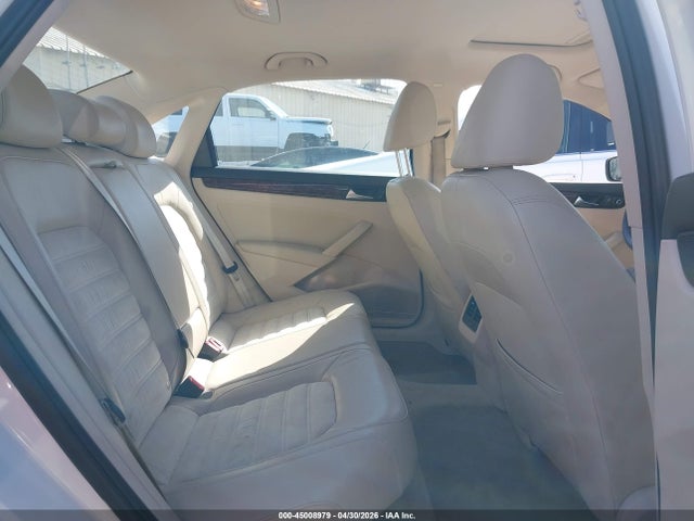 Продаж на аукціоні авто 2013 Volkswagen Passat 2.0l Tdi Sel Premium, vin: 1VWCN7A38DC031059, номер лоту: 45008979