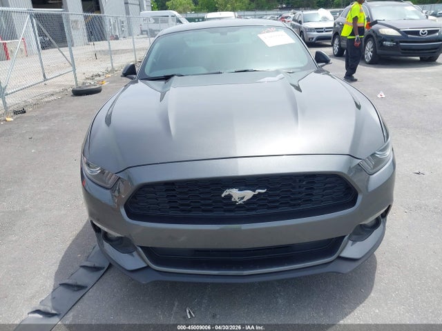 45009006 :رقم المزاد ، 1FA6P8AM8F5337362 vin ، 2015 Ford Mustang V6 مزاد بيع