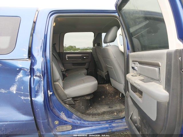 Aukcja sprzedaży 2017 Ram 2500 Big Horn  4x4 6'4 Box, vin: 3C6UR5DL4HG668018, numer aukcji: 45009045