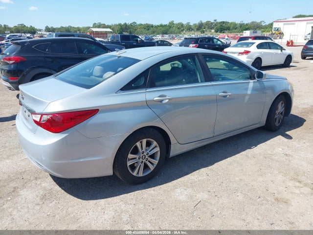 45009054 :رقم المزاد ، 5NPEB4AC3BH207875 vin ، 2011 Hyundai Sonata Gls مزاد بيع