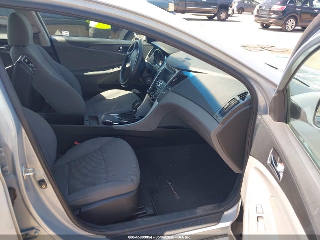 45009054 :رقم المزاد ، 5NPEB4AC3BH207875 vin ، 2011 Hyundai Sonata Gls مزاد بيع