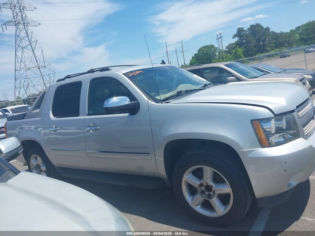 2011 Chevrolet Avalanche 1500 Ltz მანქანა იყიდება აუქციონზე, vin: 3GNMCGE09BG120427, აუქციონის ნომერი: 45009059