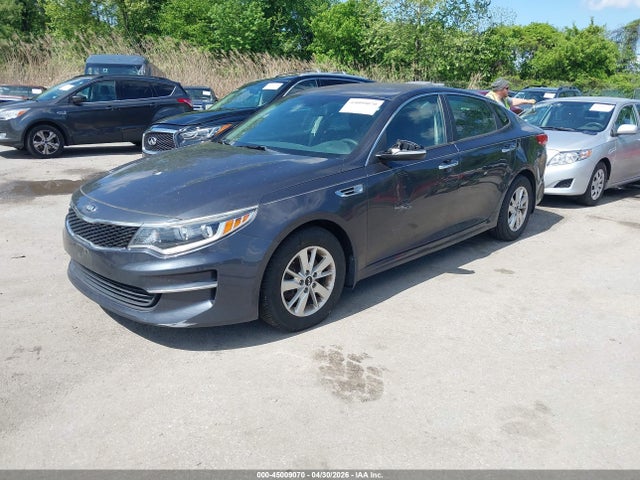 45009070 :رقم المزاد ، 5XXGT4L37HG170112 vin ، 2017 Kia Optima Lx مزاد بيع