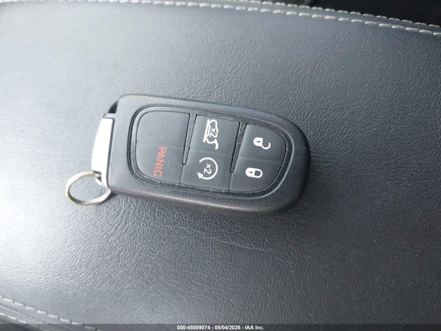 1C4PJMMBXPD108482 Jeep Cherokee Altitude Lux 4x4