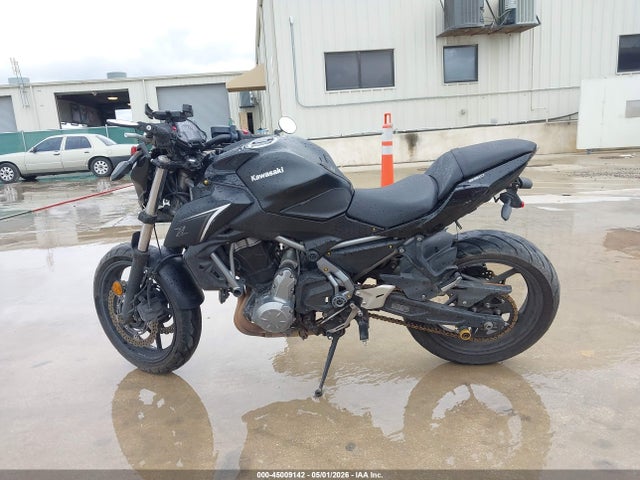JKAEREH13HDA05605 Kawasaki Er650 H