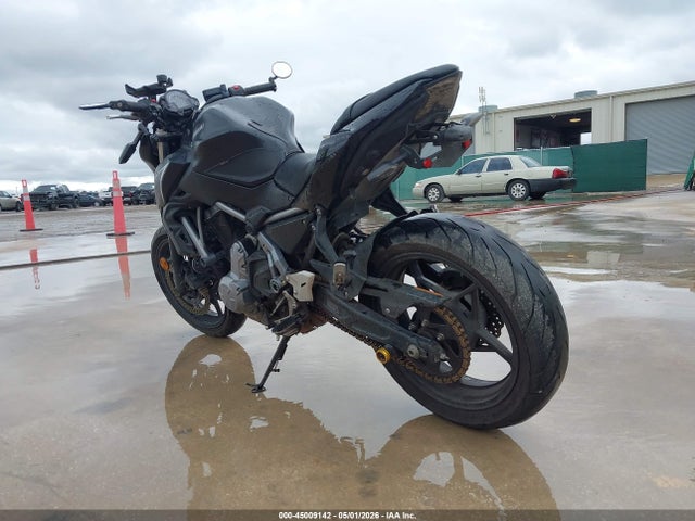 JKAEREH13HDA05605 Kawasaki Er650 H