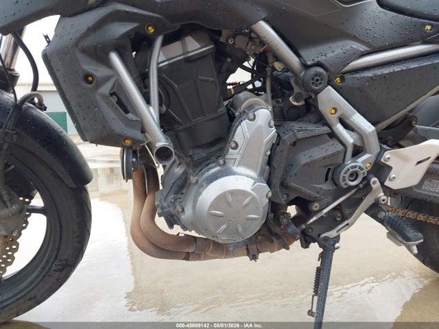 JKAEREH13HDA05605 Kawasaki Er650 H