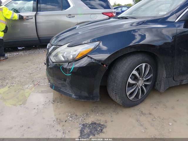 45009177 :رقم المزاد ، 1N4AL3APXGC176240 vin ، 2016 Nissan Altima 2.5 Sr مزاد بيع