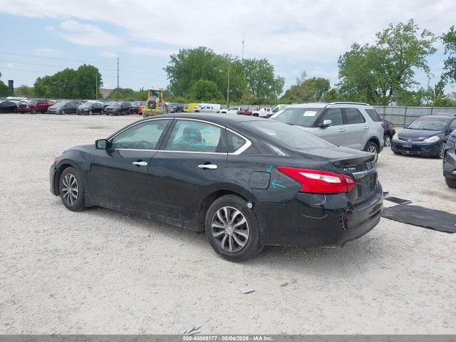 45009177 :رقم المزاد ، 1N4AL3APXGC176240 vin ، 2016 Nissan Altima 2.5 Sr مزاد بيع