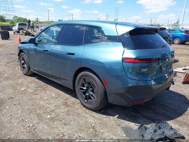 BMW Ix Xdrive50 2025 WB523CF03SCU09700 Image 3