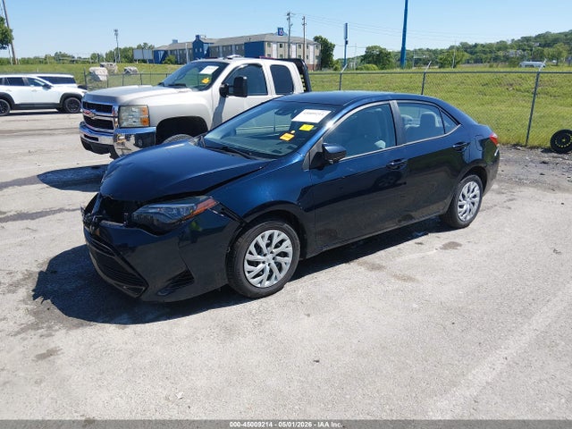 Продаж на аукціоні авто 2018 Toyota Corolla Le, vin: 5YFBURHE3JP770654, номер лоту: 45009214